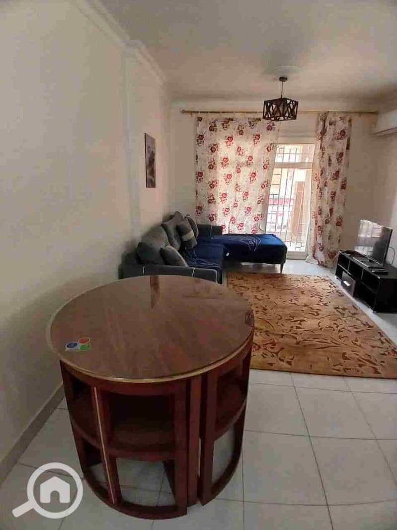 1000494163. jpg 1000494163. jpg