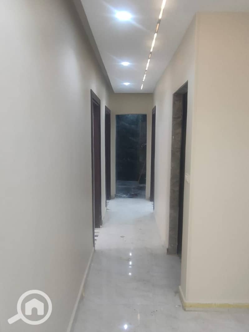 2 102ebab0-e22d-42c7-94a6-af6478a63522. jpg