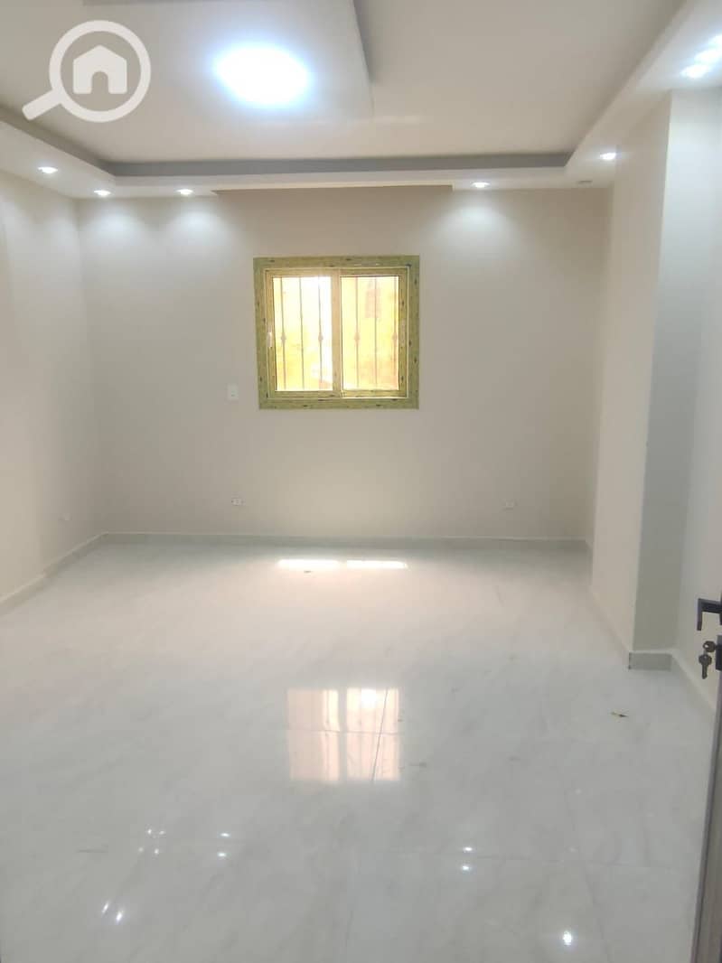 8 db846fb3-7413-4229-ac6e-5120ffdf57f5. jpg