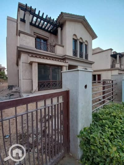 3 Bedroom Villa for Sale in Madinaty, Cairo - 7985c601-bf67-4277-8c6c-b0a85062361c. jpg 3 Bedroom Villa for Sale in Madinaty, Cairo - 7985c601-bf67-4277-8c6c-b0a85062361c. jpg
