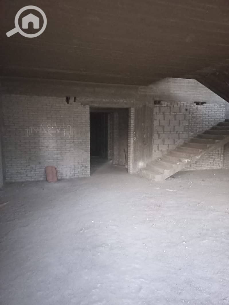 10 cc1fb4f1-bccf-497f-aee6-139fc512a9f7. jpg