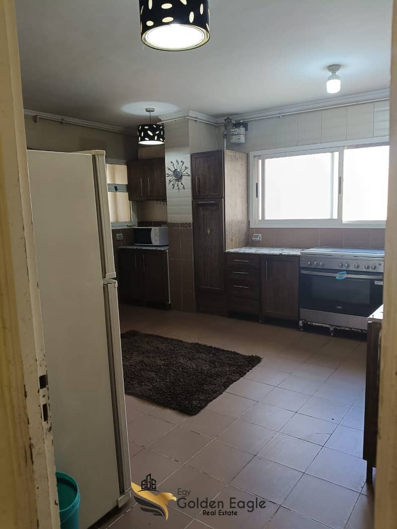 5 0c094a03-a19c-4c7c-b9b3-2fcbccb2ac7b. jpg