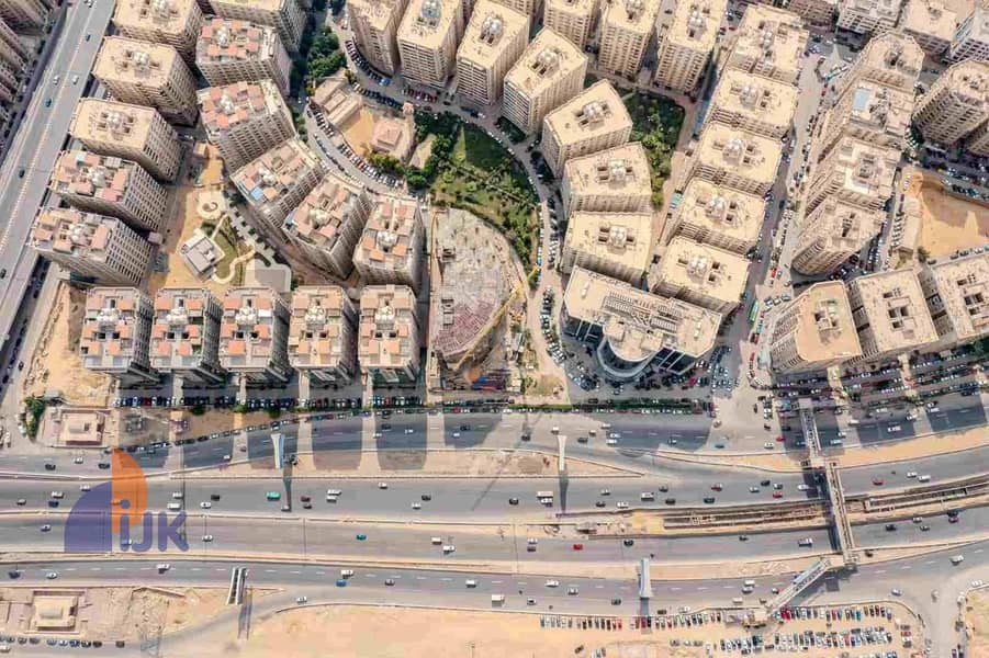 5 f15b6e8c-66a9-4c74-b5c7-a9baa2b6e9e1. jpeg