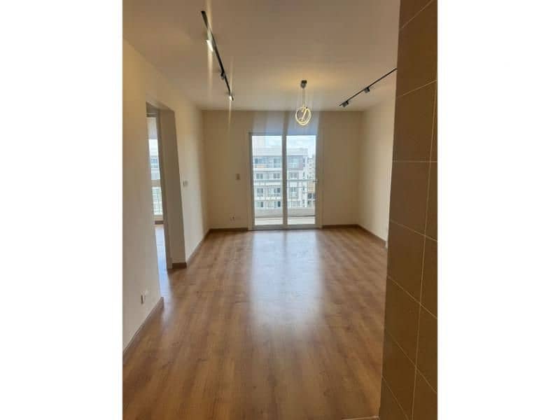 6 WhatsApp Image 2025-10-29 at 12.47. 53 PM. jpg