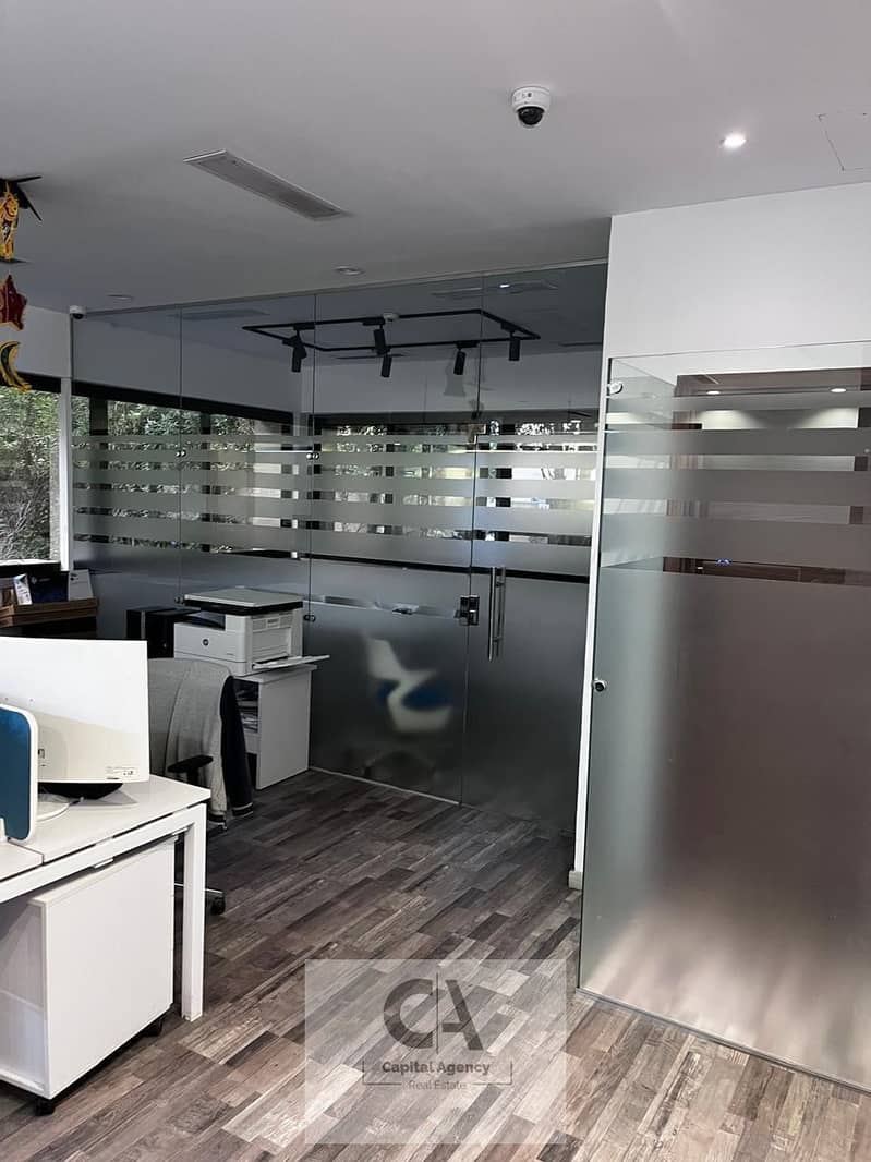 2 photo_6046587661373344847_y. jpg