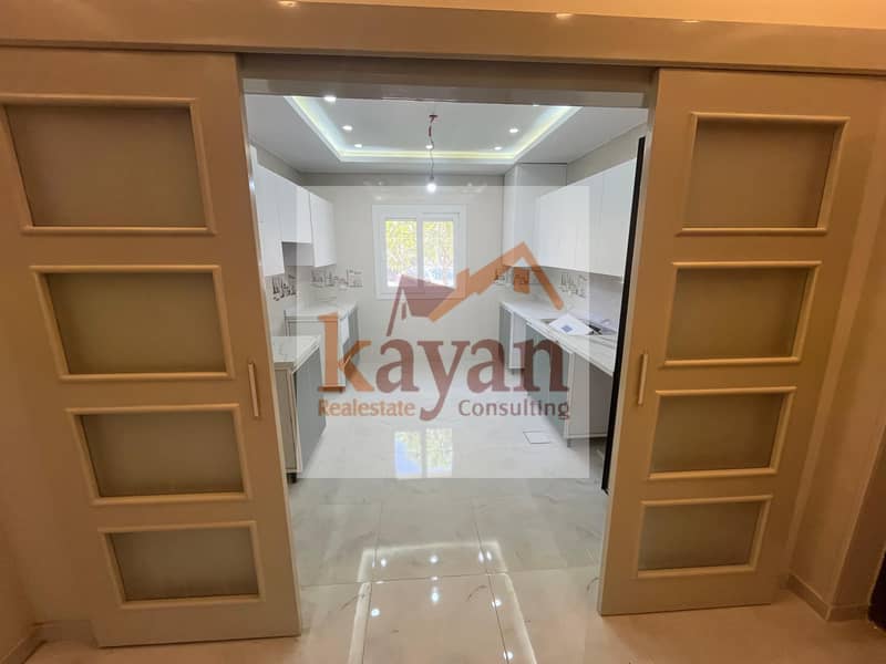 4 WhatsApp Image 2025-10-29 at 15.38. 54_b57ce170. jpg