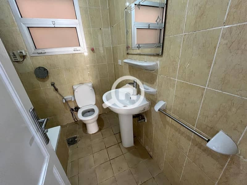 3 WhatsApp Image 2025-10-29 at 5.55. 59 PM (3). jpeg