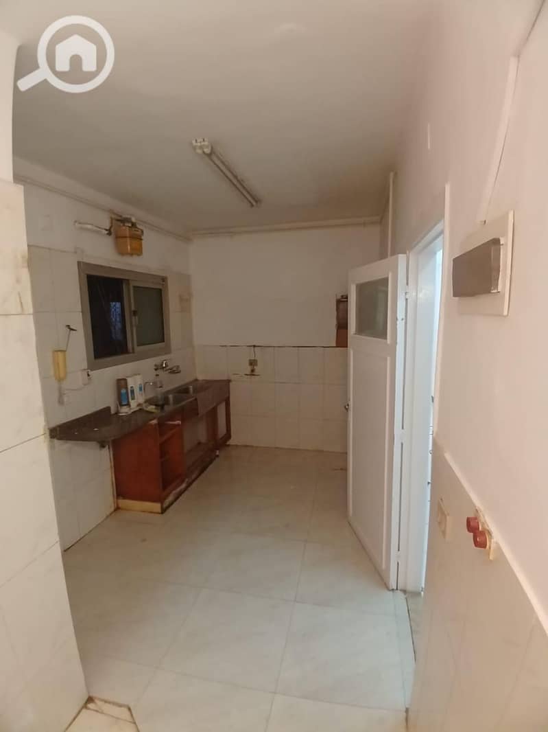 8 6b173e07-79d6-4cdd-8d8c-137964b25080. jpg