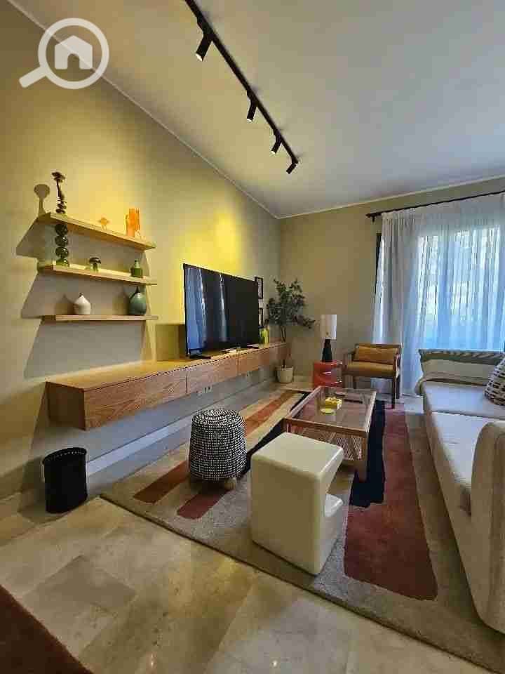 1000409859. jpg 1000409859. jpg