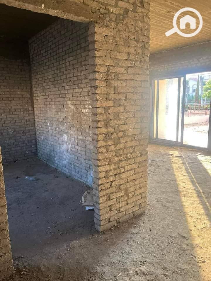 3 f3794e5c-49b0-46d4-aa03-62c886208ec7. jpeg