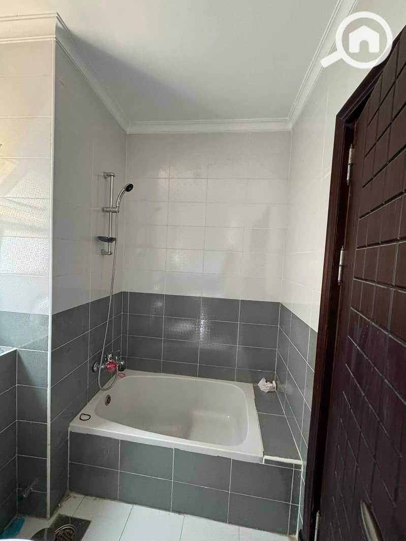 9 WhatsApp Image 2025-10-28 at 15.57. 25. jpeg