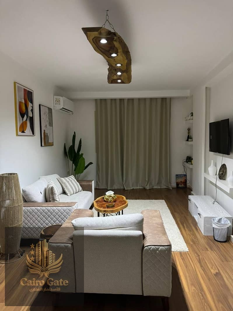 10 fd50111f-c549-467f-a85b-563e0b772cc4. jpg