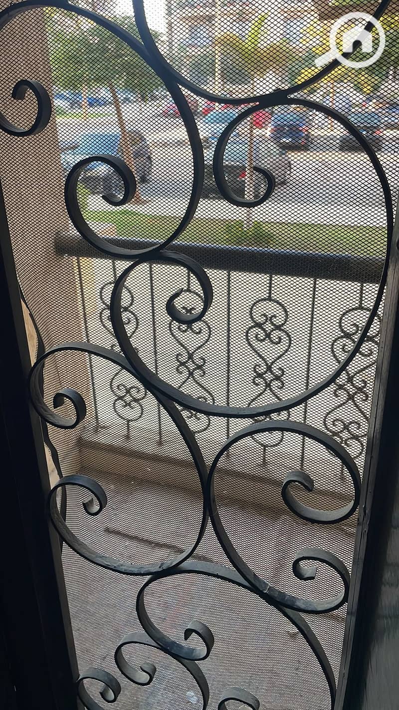 2 f7542fe7-1efa-4632-b814-527ac333a849. jpg