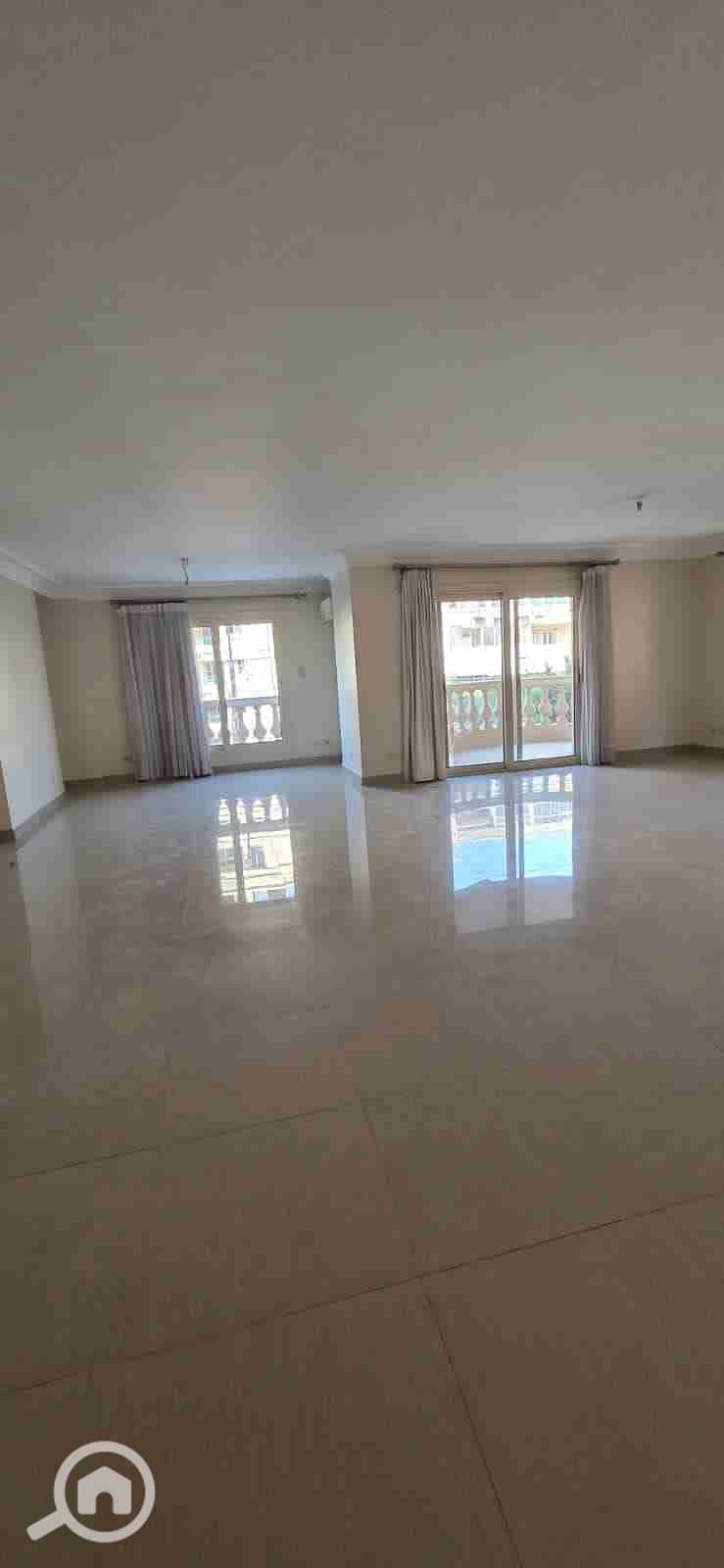 1000231369. jpg 1000231369. jpg