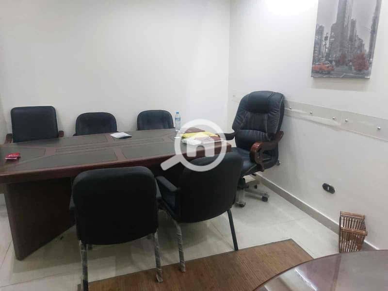 7 658dc338-c2d1-4134-8942-57fd6e23e843. jpg