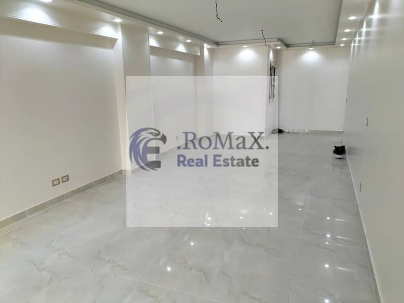 5 صورة واتساب بتاريخ 1447-05-07 في 18.28. 58_62990906. jpg