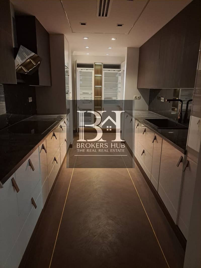 6 7aa2df0d-8c17-48d3-b312-af6690d1bfef. jpeg