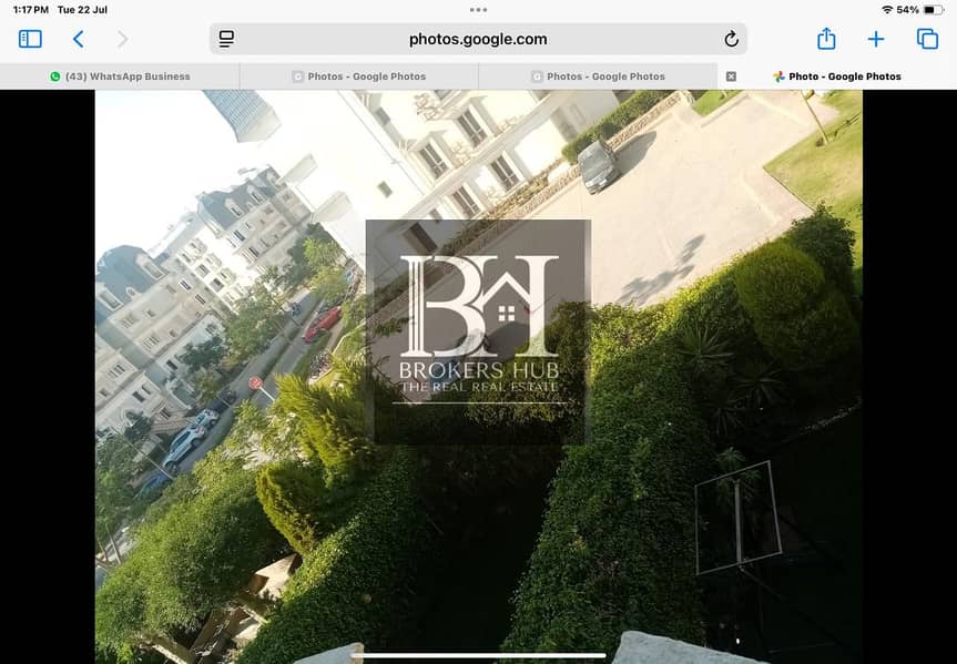 10 f034f84b-2df4-4e05-a665-de2046e477b5. jpeg