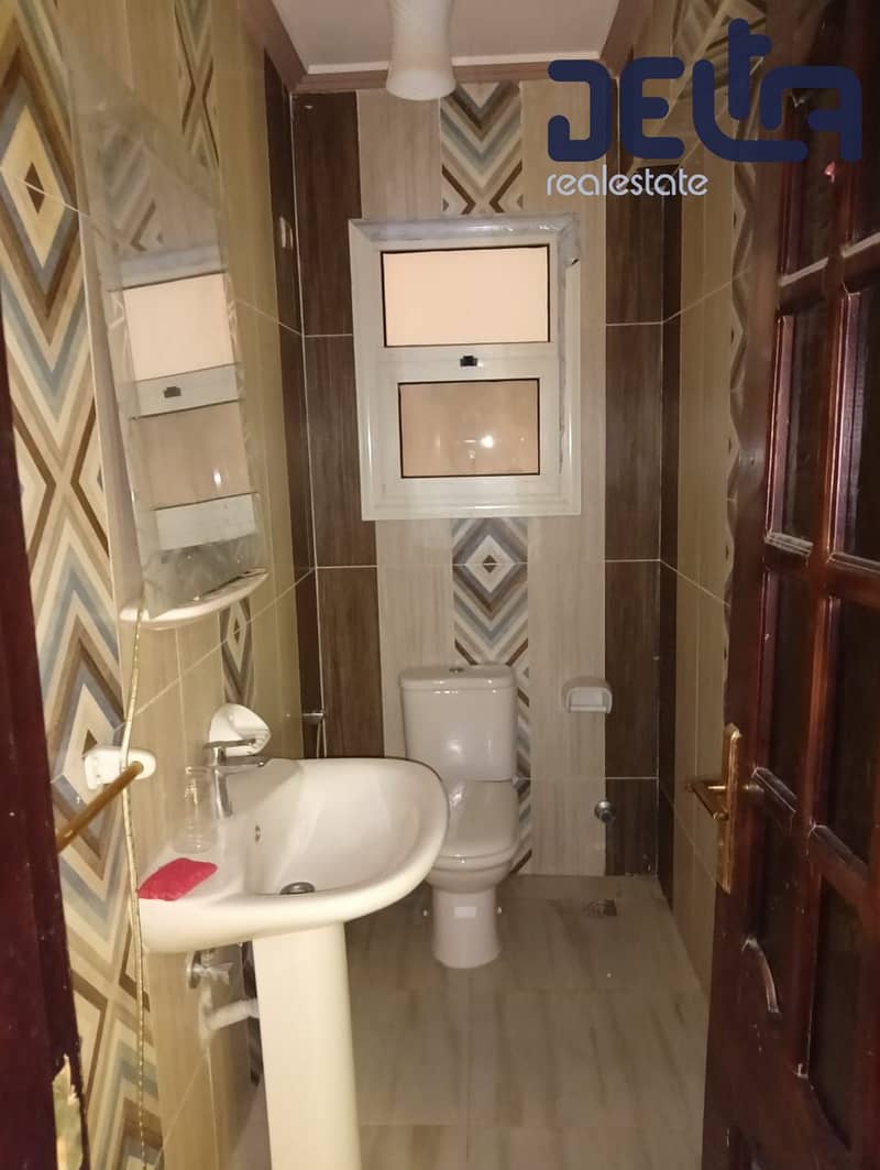 7 5999b84d-362c-4fe7-9744-0287856d7404. jpg