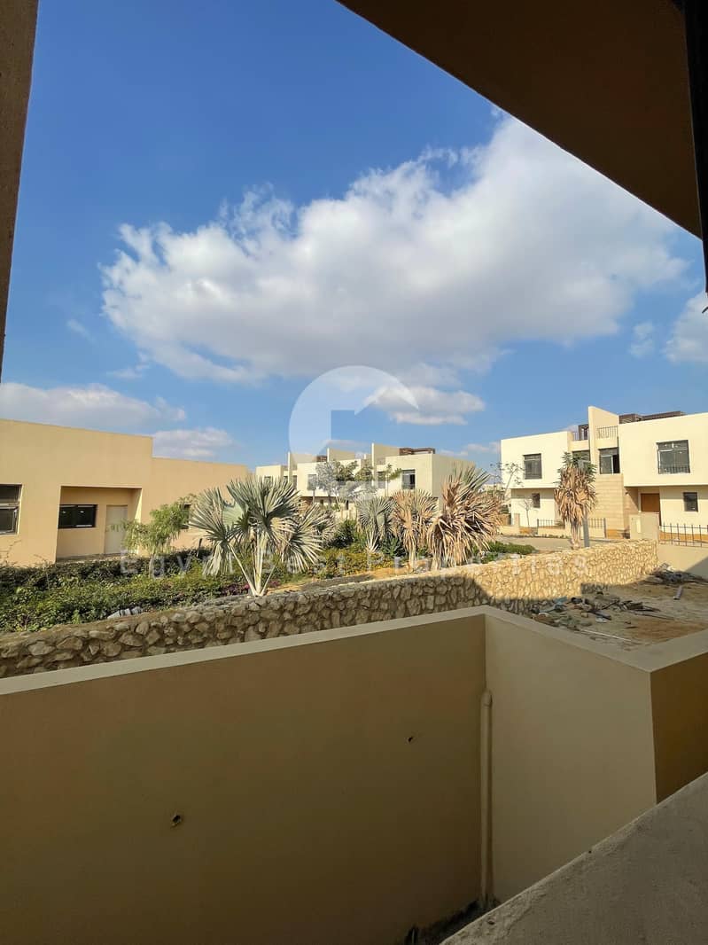 8 089991cf-685a-46a6-aa89-c4490b25691e. jpeg