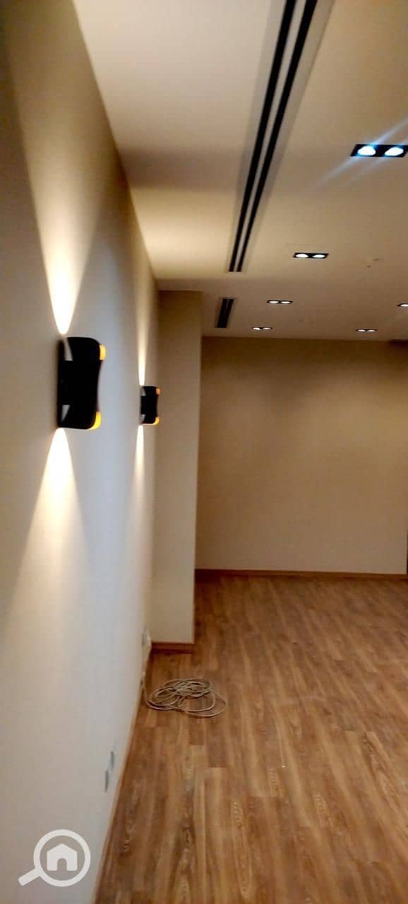 9 WhatsApp Image 2025-10-29 at 17.55. 25. jpeg