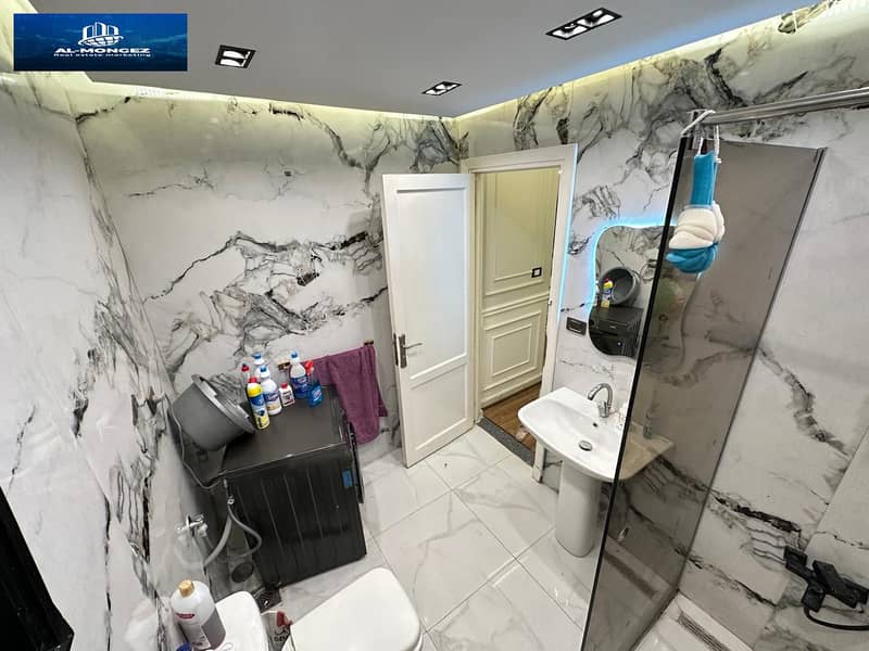 22 d6f5a059-95f1-46d6-add0-985a7c192bd1. jpg