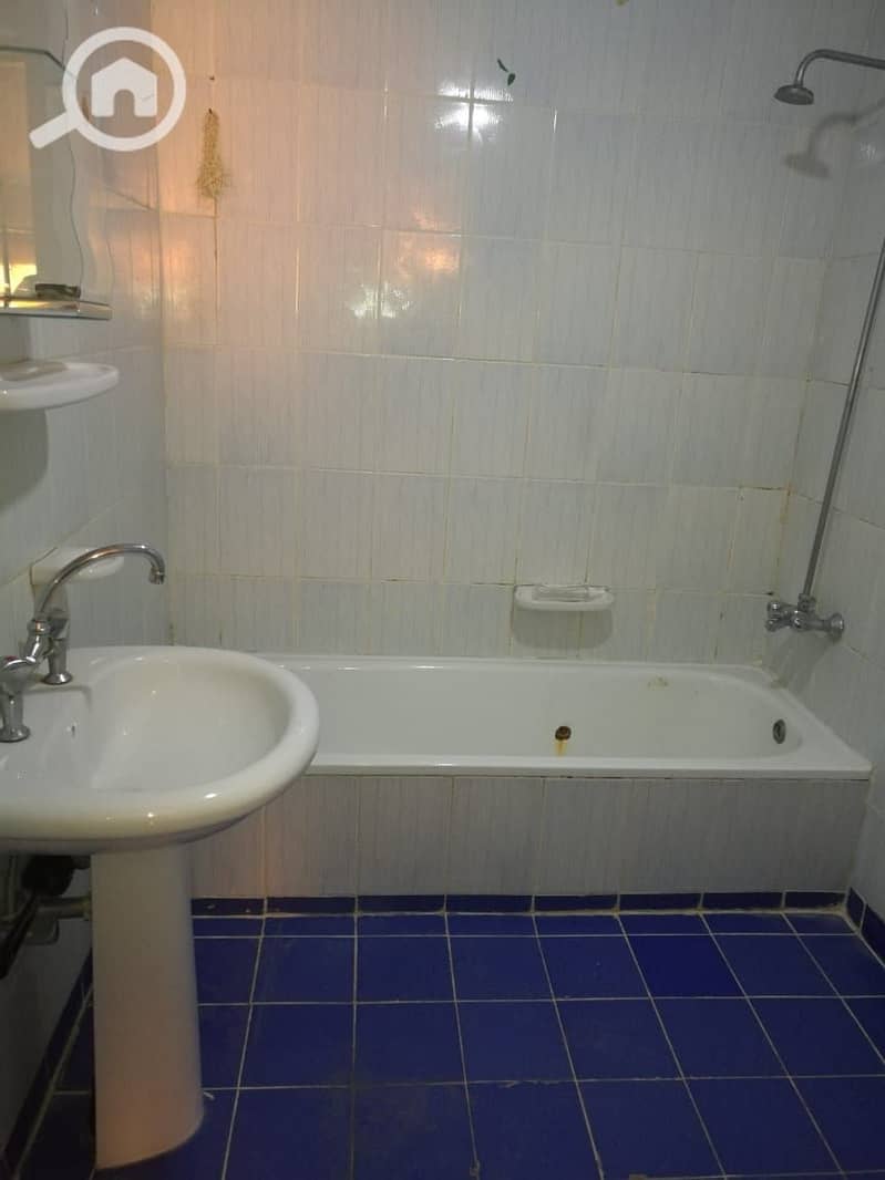 3 f37995ae-196d-4bb1-a9e8-e790b1f6c747. jpg