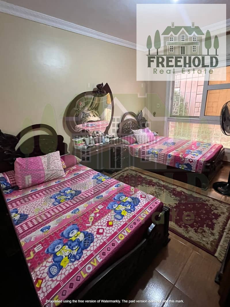 2 392b5b43-097e-4c2a-abc7-d0f211e7524f. jpg