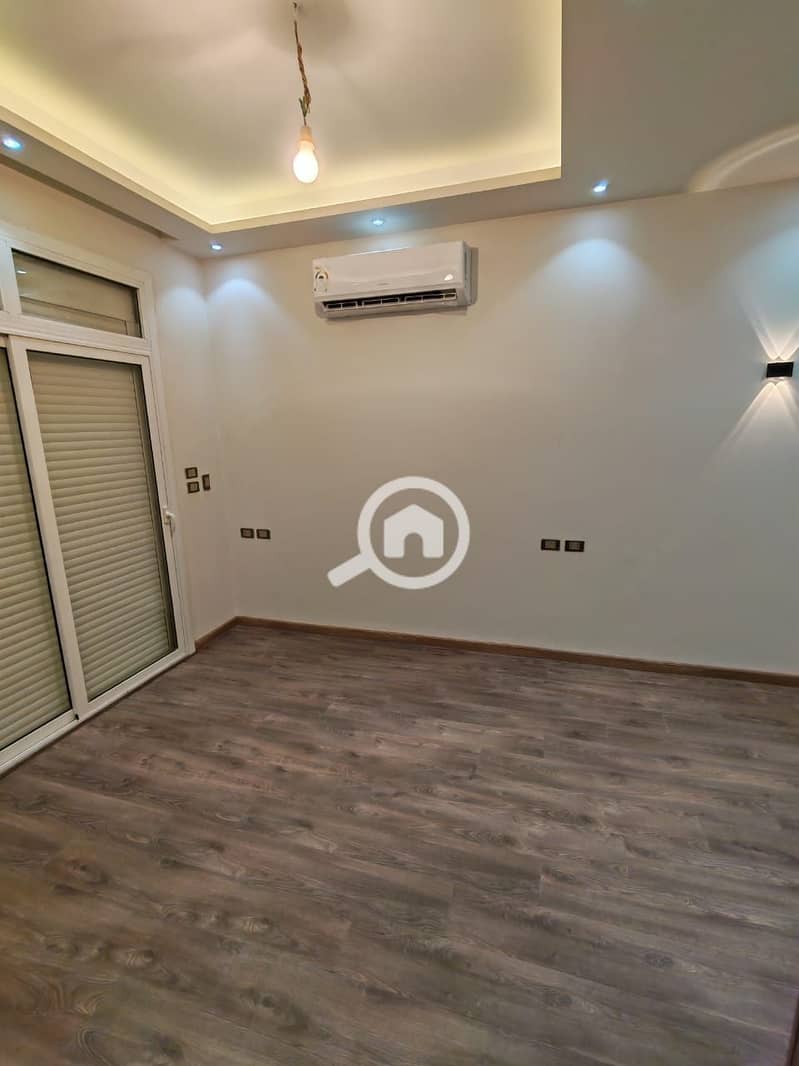 7 WhatsApp Image 2025-10-06 at 10.41. 42 AM. jpeg