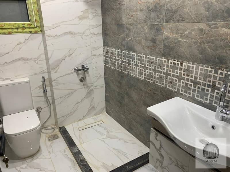 21 WhatsApp Image 2025-10-26 at 3.21. 40 PM. jpeg