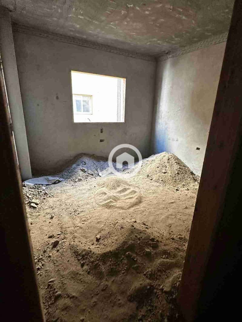 1000611822. jpg 1000611822. jpg