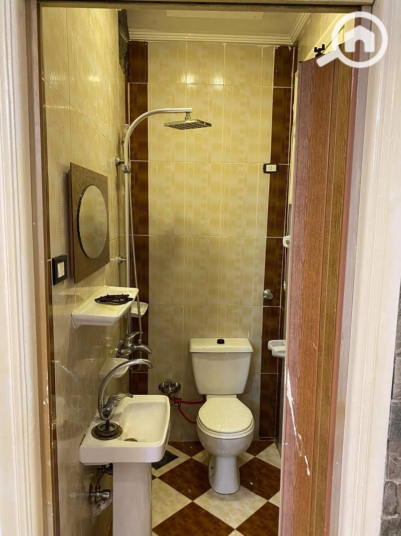 10 WhatsApp Image 2025-10-29 at 12.23. 34_c9a2ee5f. jpg