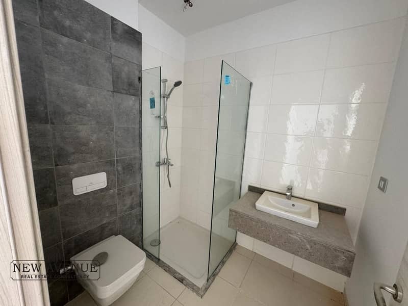 11 WhatsApp Image 2025-10-28 at 3.23. 38 PM. jpeg