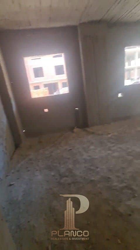 5 37fc34bd-2f43-4c2b-9712-e6d63a4a3ea1. jpeg