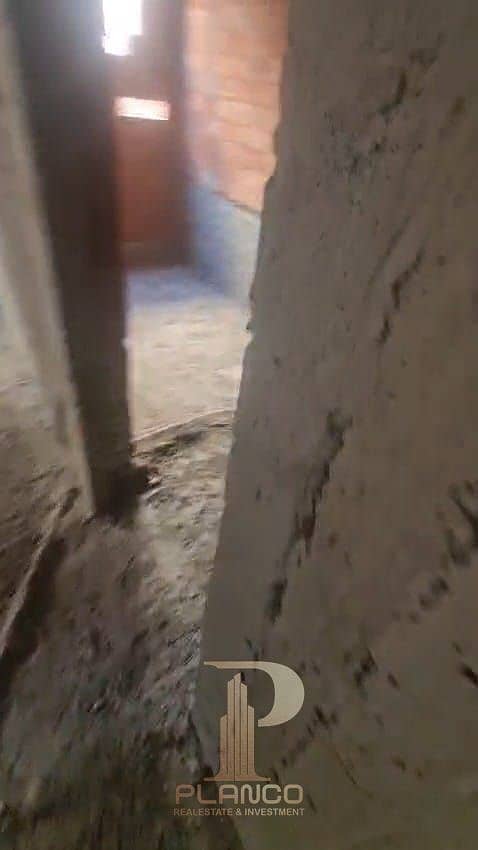 8 d128e52c-95de-42ff-a282-a049ab515b91. jpeg