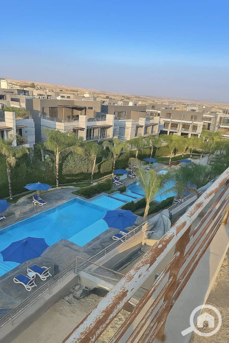 5 assets_task_01k1zxbbnvfexr4y1anxb5mw0p_1754491507_img_0. jpg