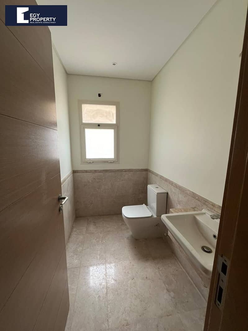 5 _files_67e6b9cb-07c8-480a-bffb-0a405ad255d7. jpeg