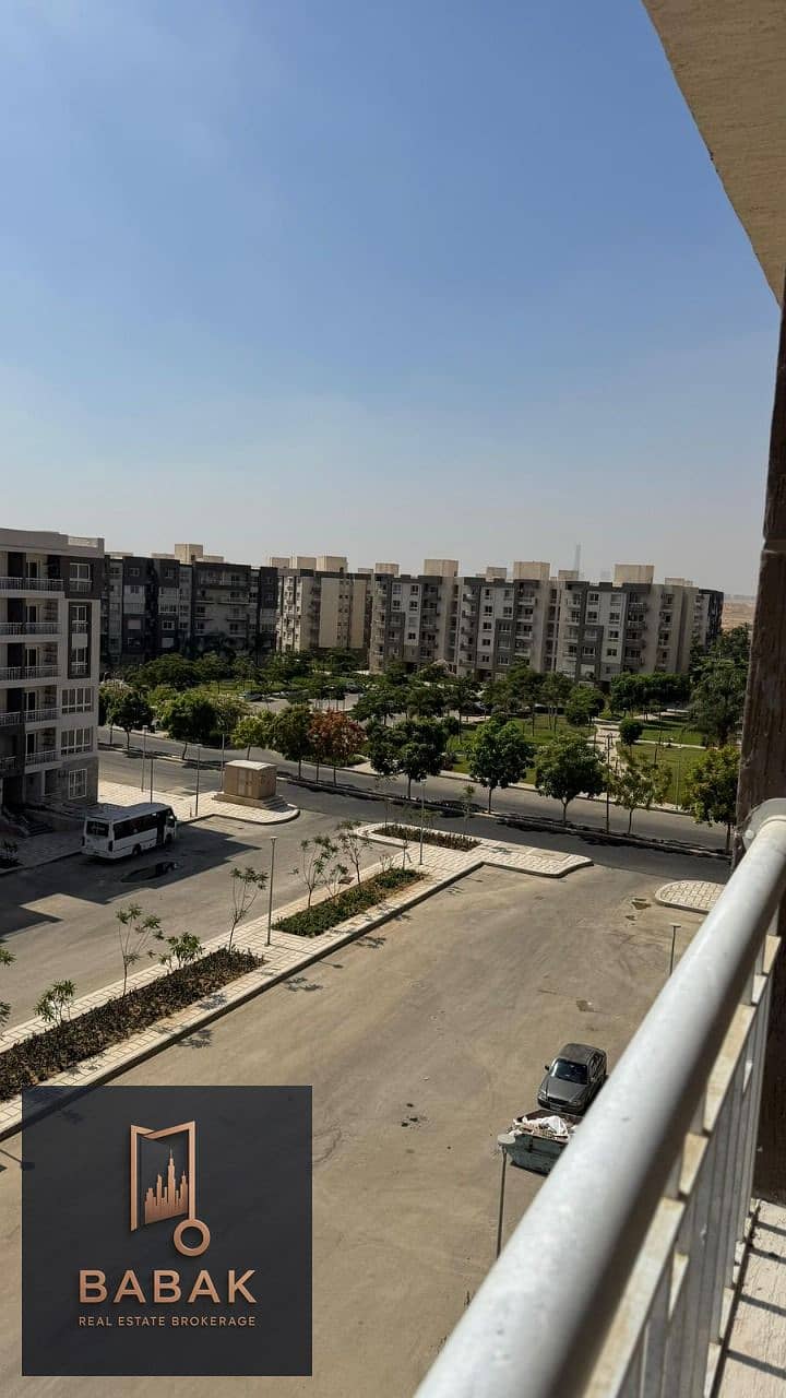 5 2fea70c5-6c41-482c-a133-e699a37eecd9. jpeg