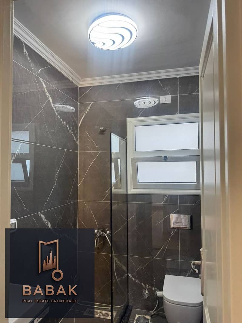 6 072db38d-ce7c-417d-bd9f-89fef700ed8d. jpeg