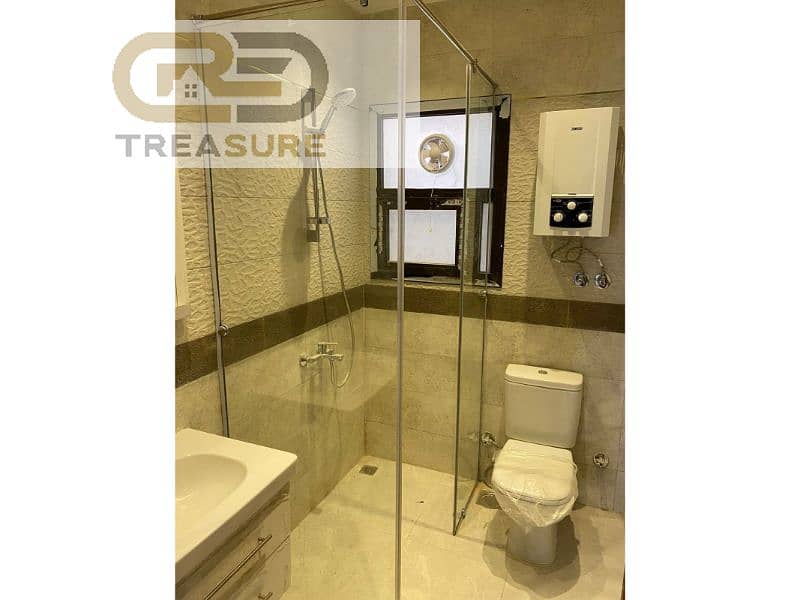 6 WhatsApp Image 2025-10-29 at 7.45. 23 PM (1). jpg