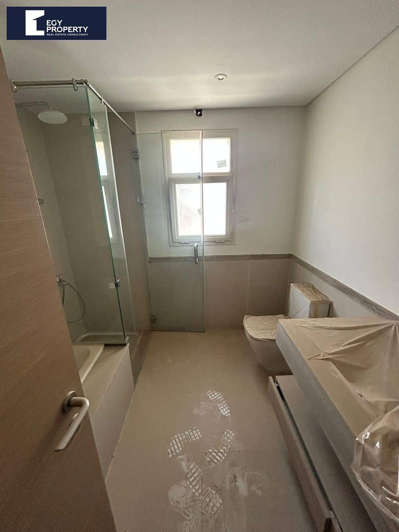 9 _files_WhatsApp Image 2025-10-12 at 08.41. 42_44eadf80. jpg