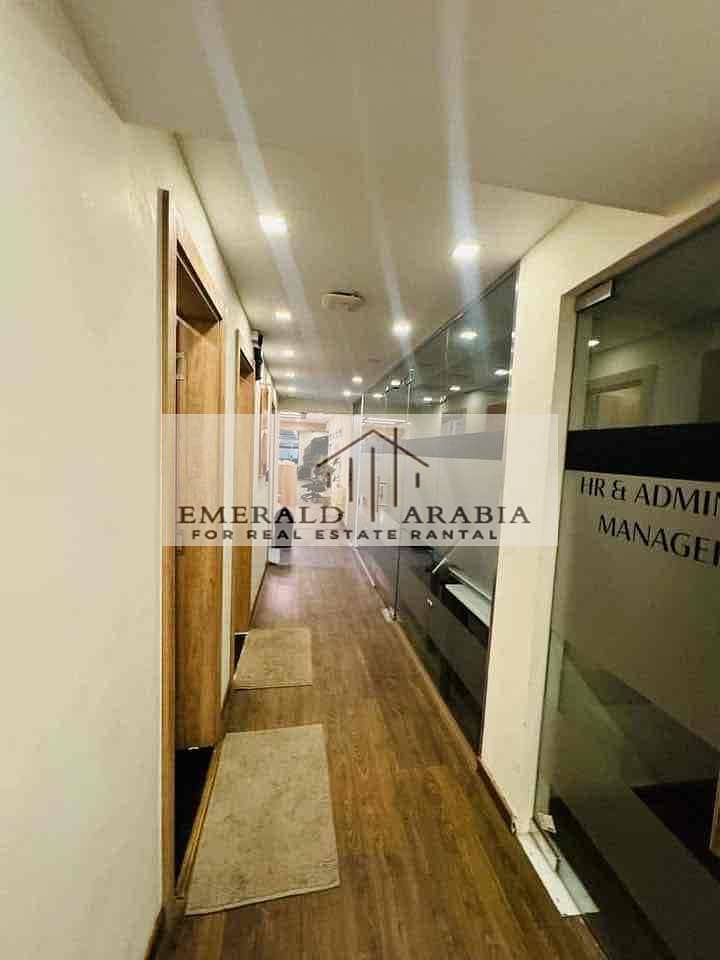 6 7140f42f-b0e2-4764-a8b0-90e83a05b794. jpg