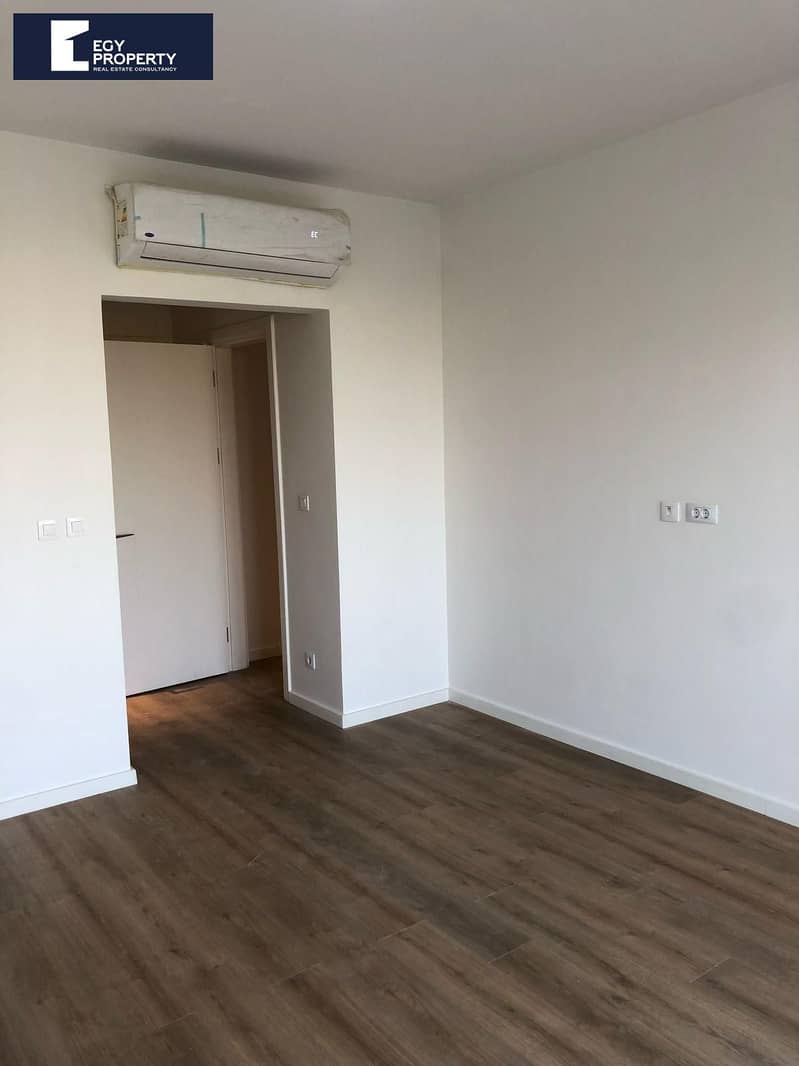 4 _files_WhatsApp Image 2025-05-05 at 10.32. 04 PM (1). jpeg