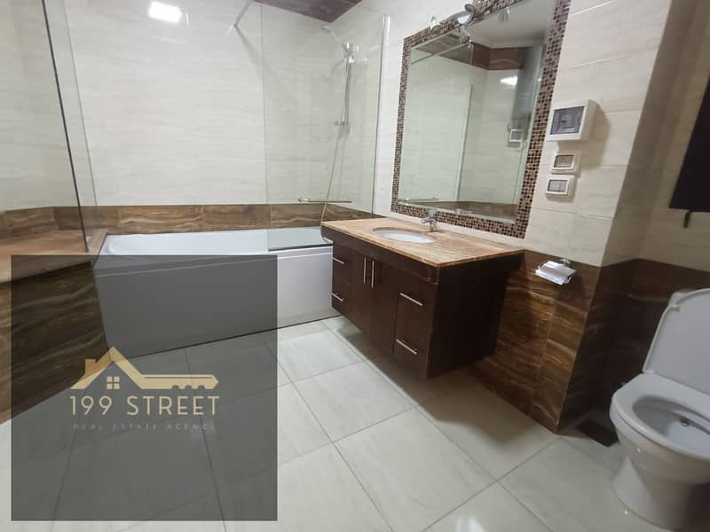 6 WhatsApp Image 2025-10-26 at 11.26. 23. jpeg