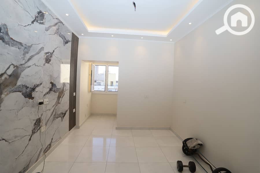 17 Untitled-2_0019_WhatsApp Image 2025-10-28 at 9.47. 51 PM. jpg