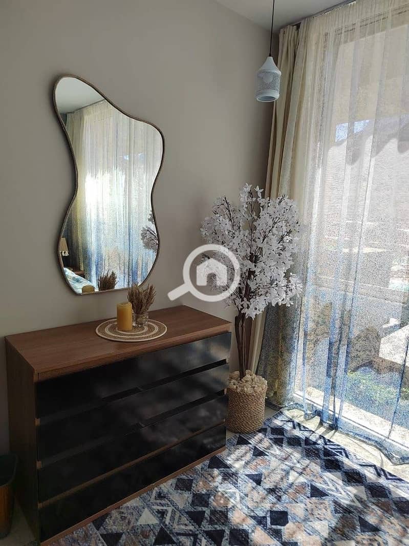 5 dcb6e91c-c6cf-4e8a-9ede-baab556afb40. jpg