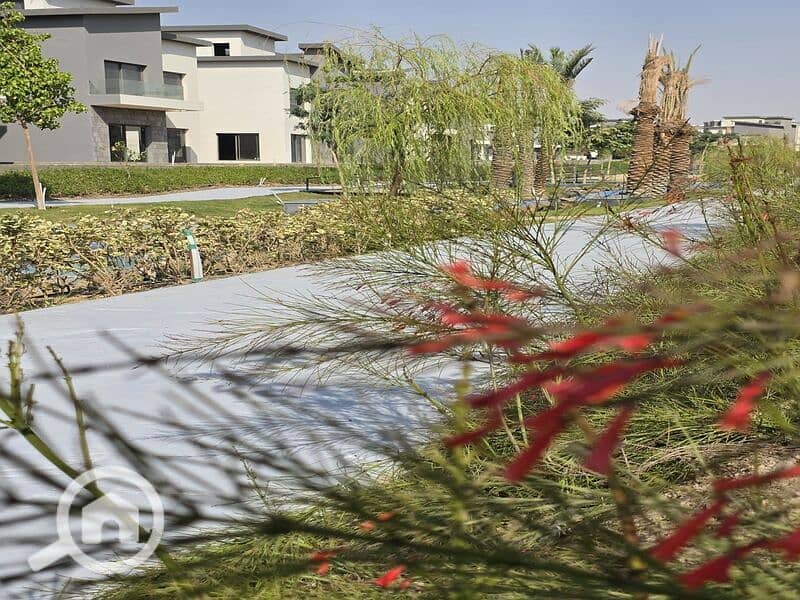 10 WhatsApp Image 2025-10-02 at 12.55. 34 PM. jpeg