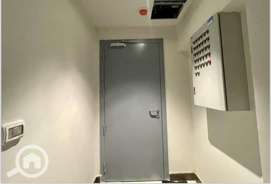 8 WhatsApp Image 2025-10-11 at 6.50. 36 PM (1). jpeg