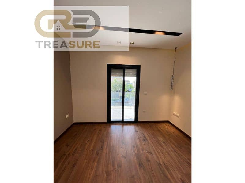 4 WhatsApp Image 2025-10-29 at 8.42. 45 PM (3). jpg