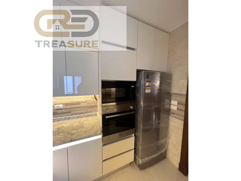 10 WhatsApp Image 2025-10-29 at 8.42. 51 PM (1). jpg